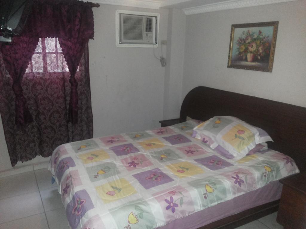 Hotel Residencial Turistico Cuba Ciudad de Panamá Habitación foto