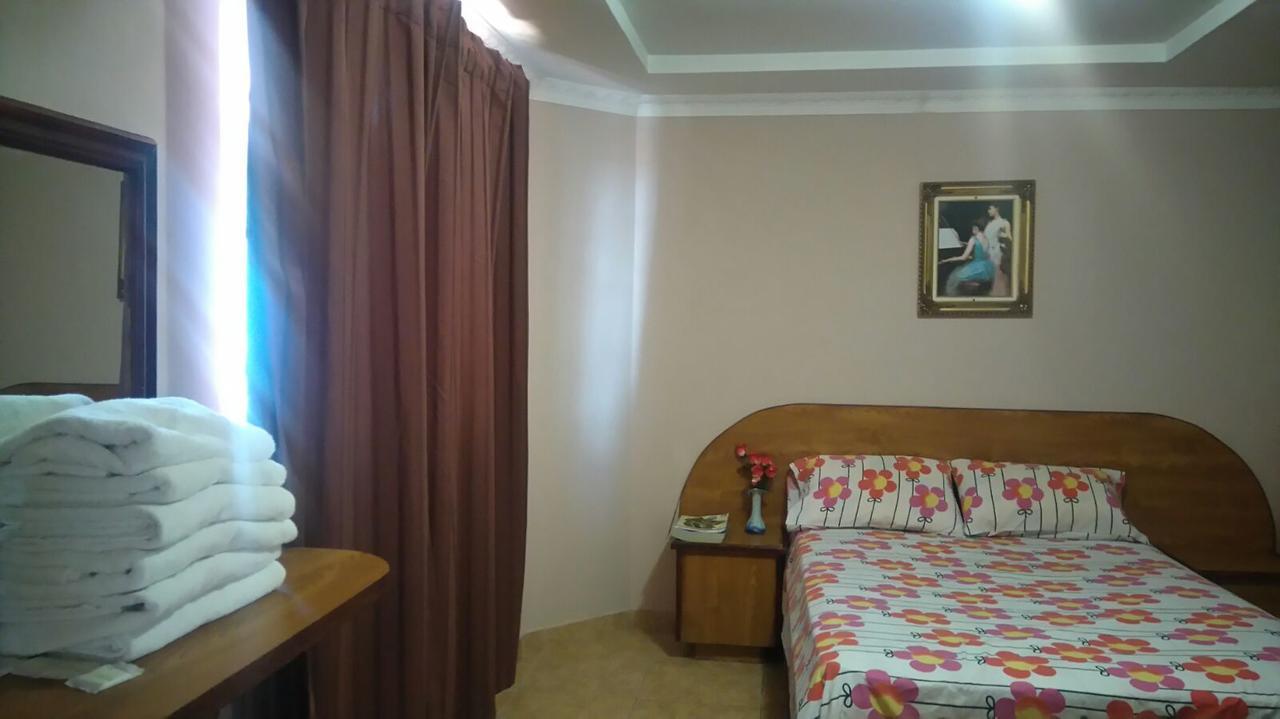 Hotel Residencial Turistico Cuba Ciudad de Panamá Habitación foto